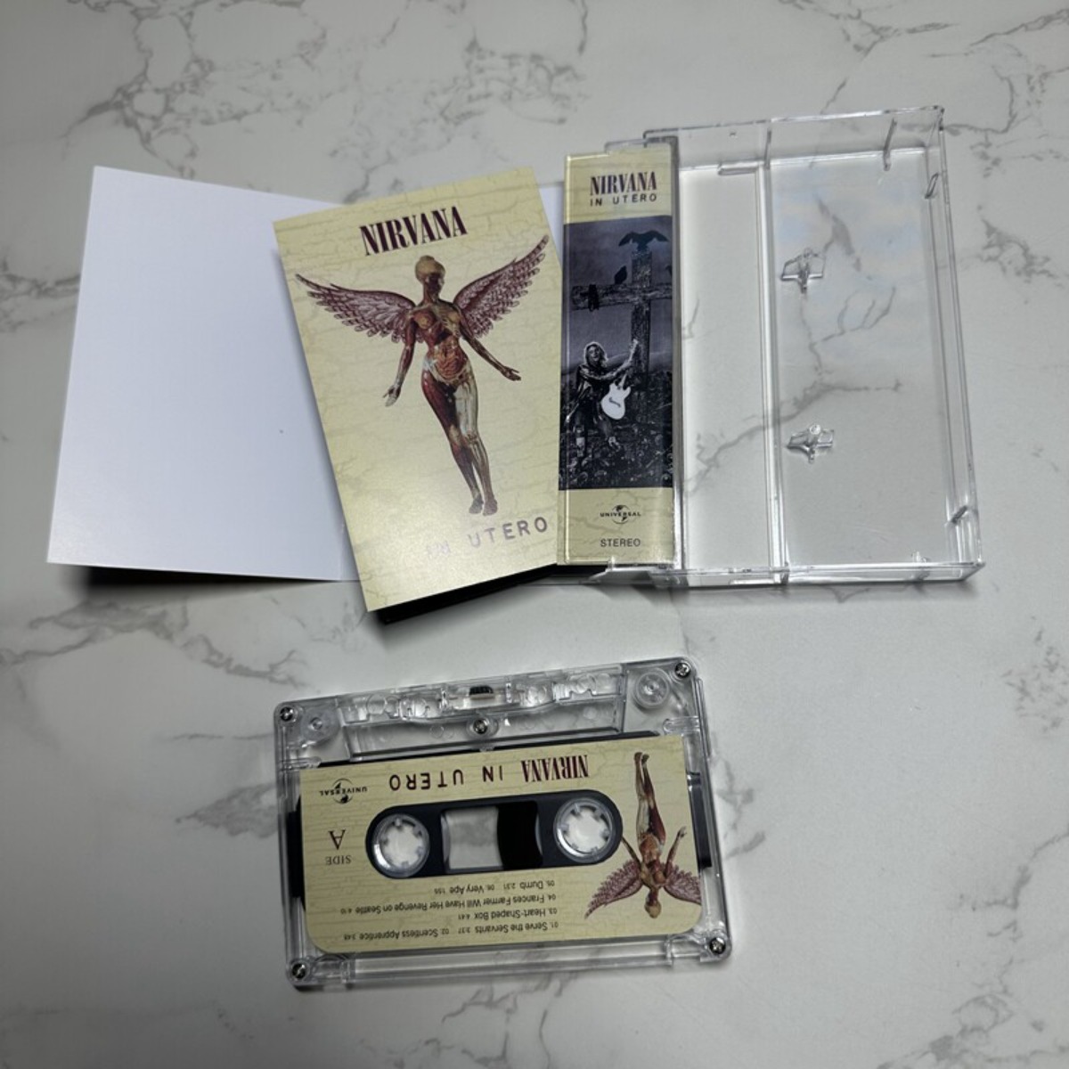 Nirvana in Utero Cassette Tape - đánh giá và giá Vintage Collectible & Vintage Dolls