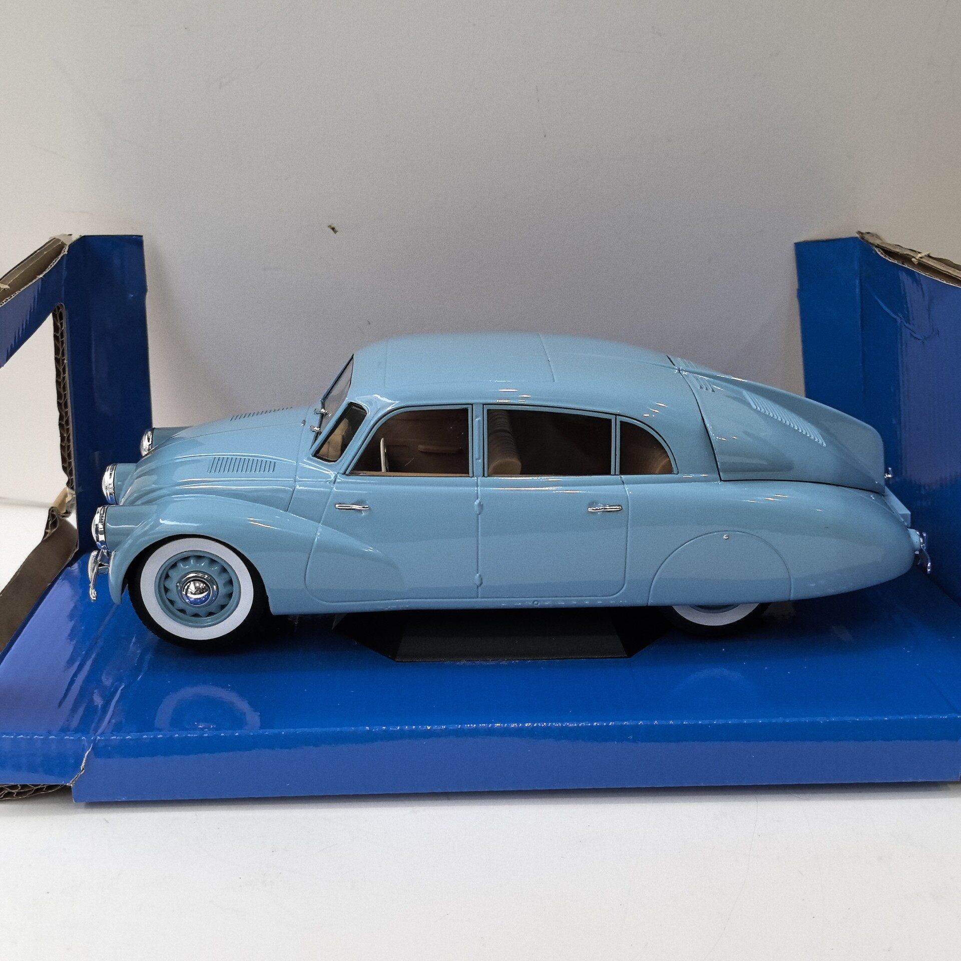 MCG Diecast 1/18 Scale TATRA 8 - đánh giá và giá Vintage Collectible & Vintage Dolls