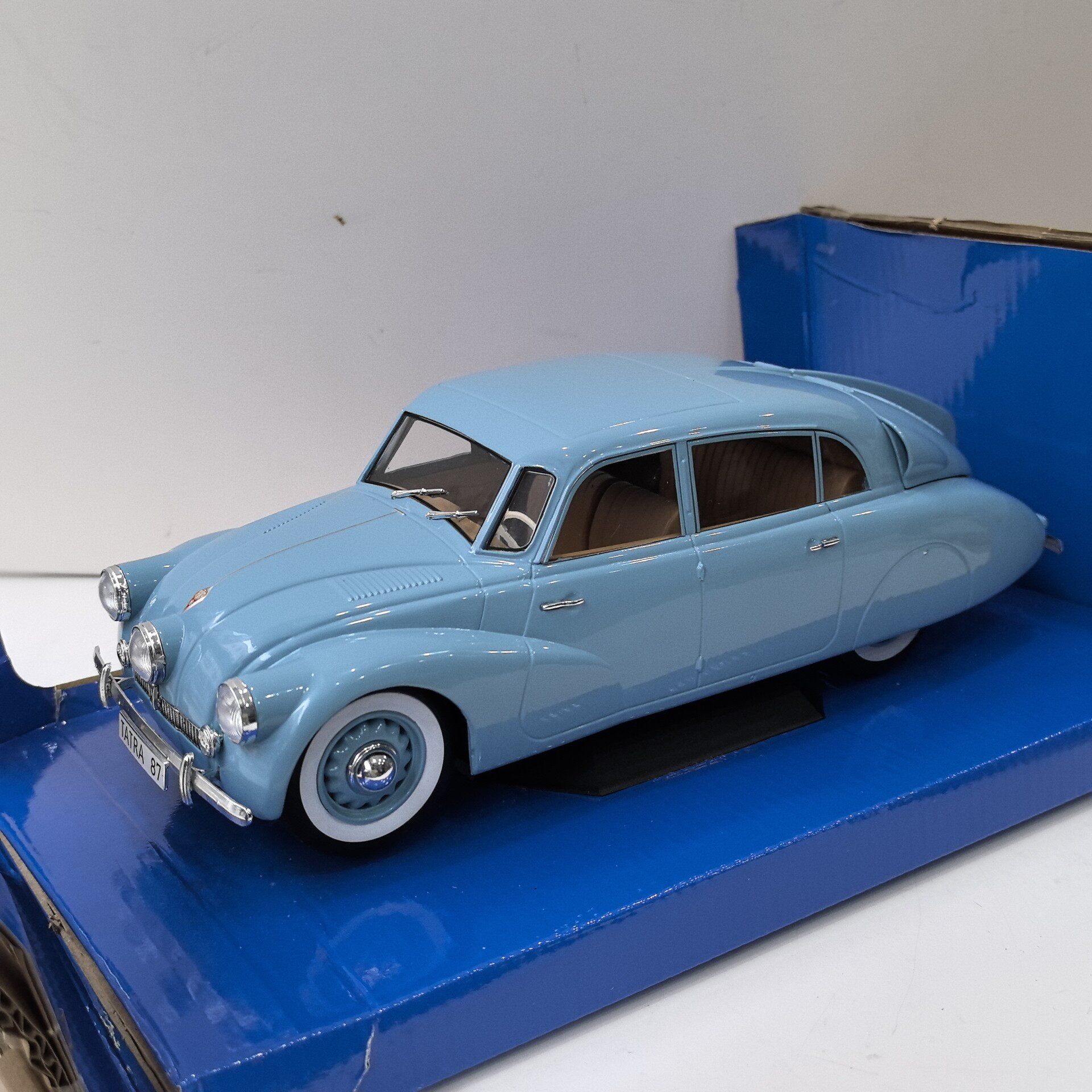 MCG Diecast 1/18 Scale TATRA 8 - đánh giá và giá Vintage Collectible & Vintage Dolls